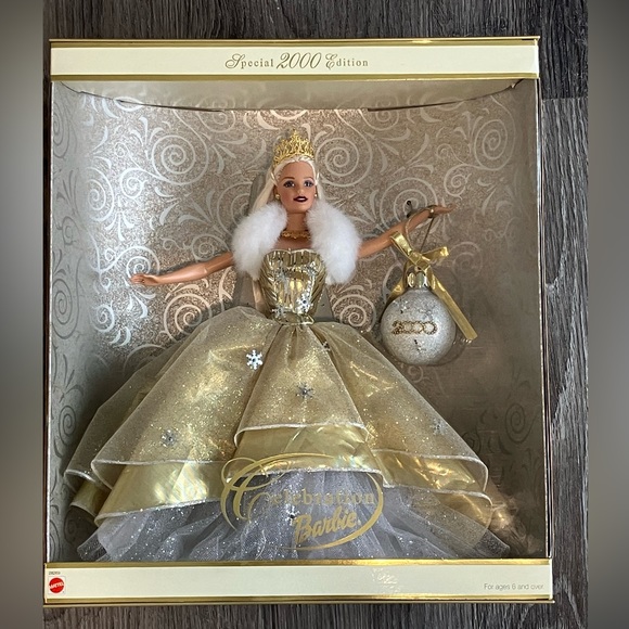 BRAND NEW IN BOX 2000 Holiday Celebration Barbie - Picture 1 of 2
